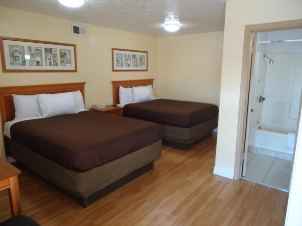 Budget Inn Лотон Екстер'єр фото