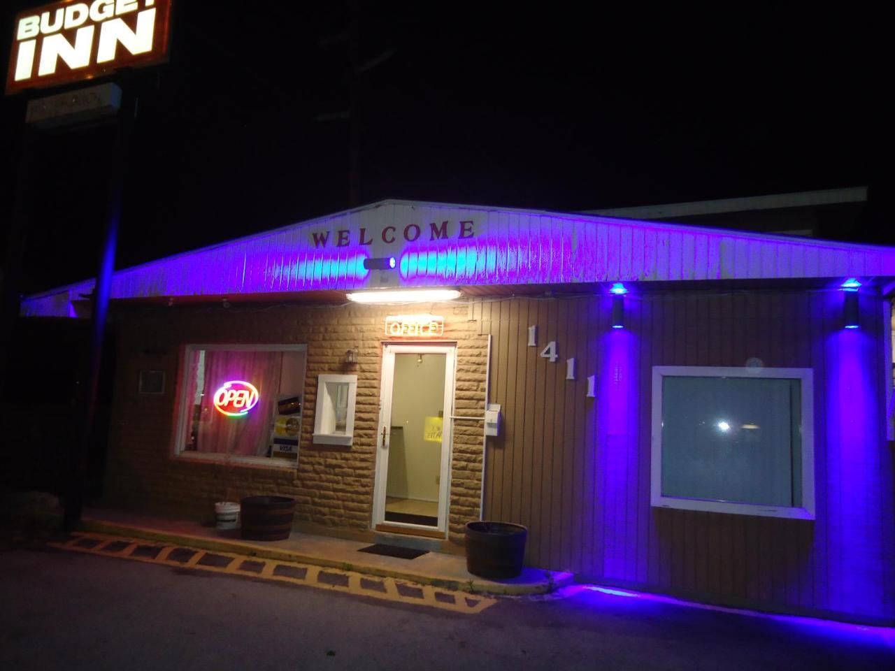Budget Inn Лотон Екстер'єр фото
